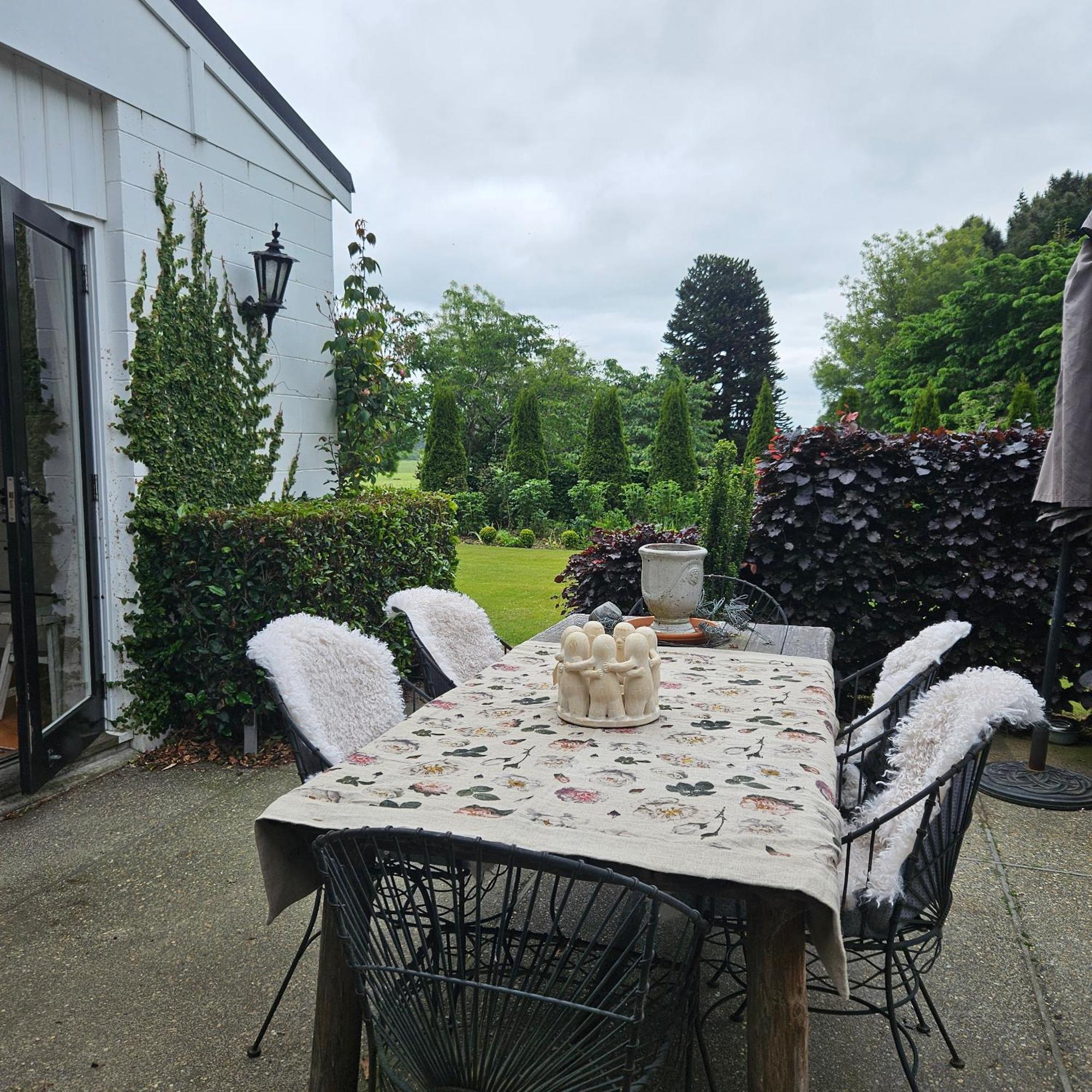 Whiteacres Bed & Breakfast Инверкаргил Екстериор снимка